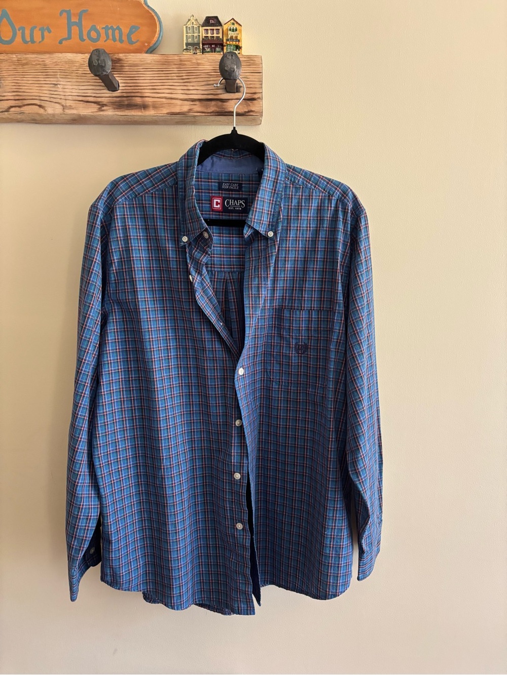 122.) Chaps / Men’s Blue and Red Plaid Button-Down Shirt